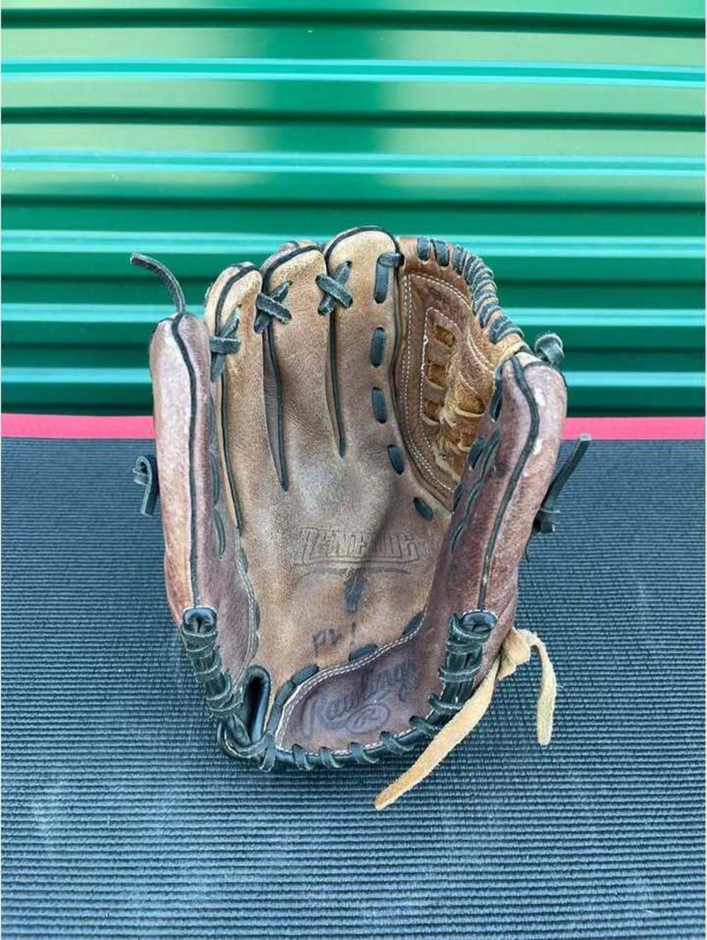 Rawlings Renegade R115 11.5" Youth Baseball Glove LHT